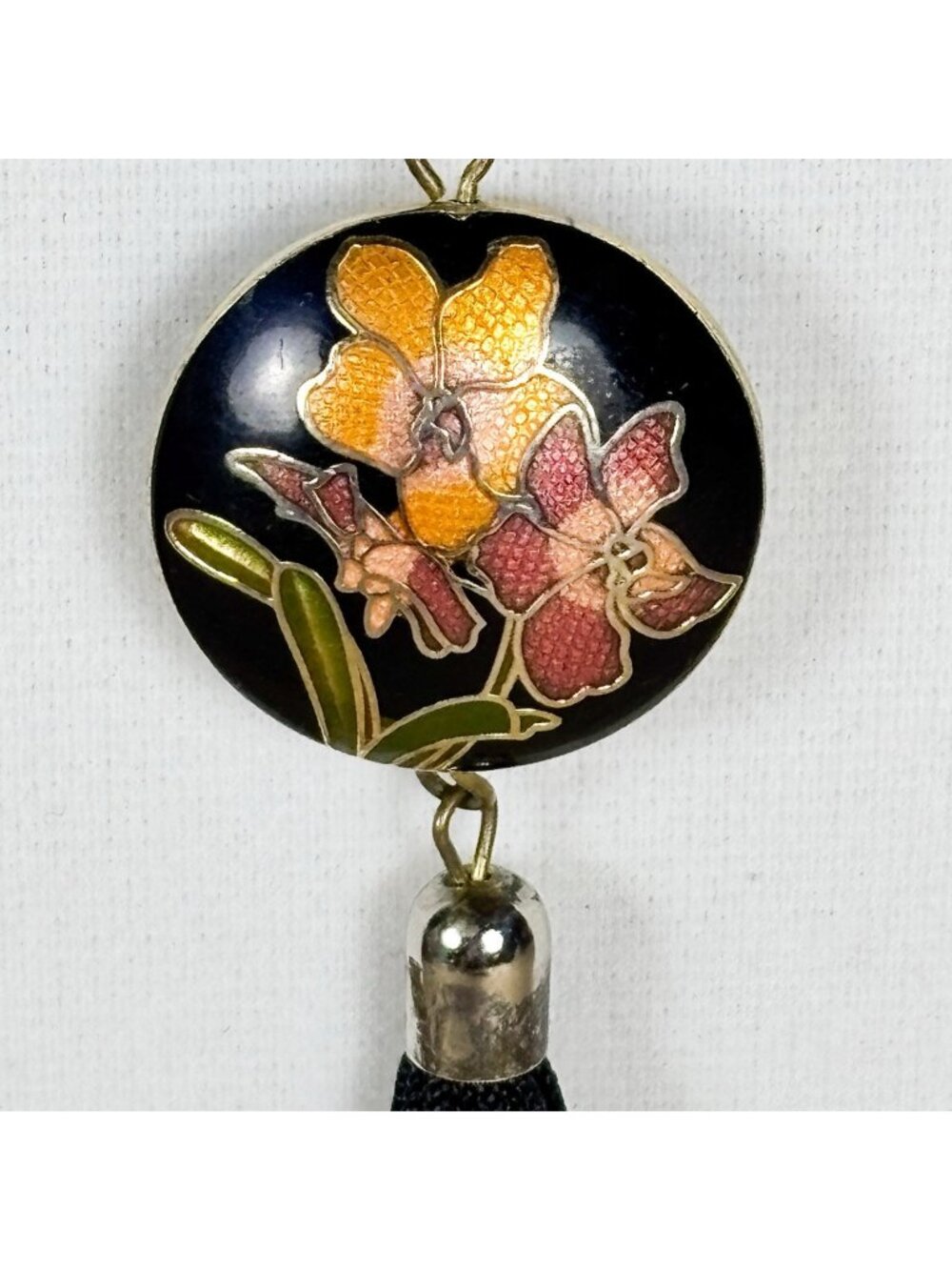 VTG Black Floral Cloisonné Pendant Necklace Boho Hippie Tassel Woven Cord B105